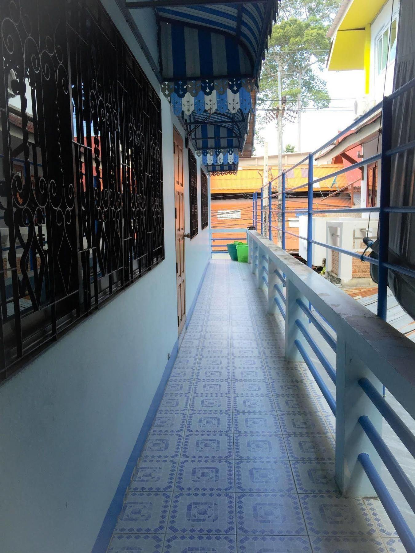 Wandee Guesthouse Koh Tao Extérieur photo
